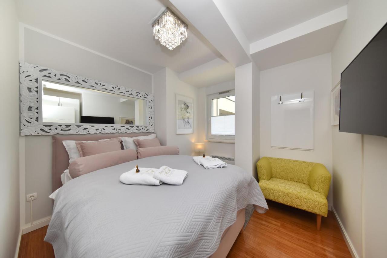 Mm Luxury Apartments Diamond & Silver Zadar Exterior photo