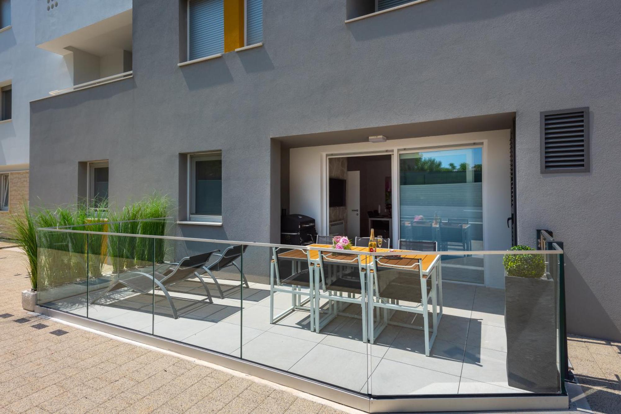 Mm Luxury Apartments Diamond & Silver Zadar Exterior photo